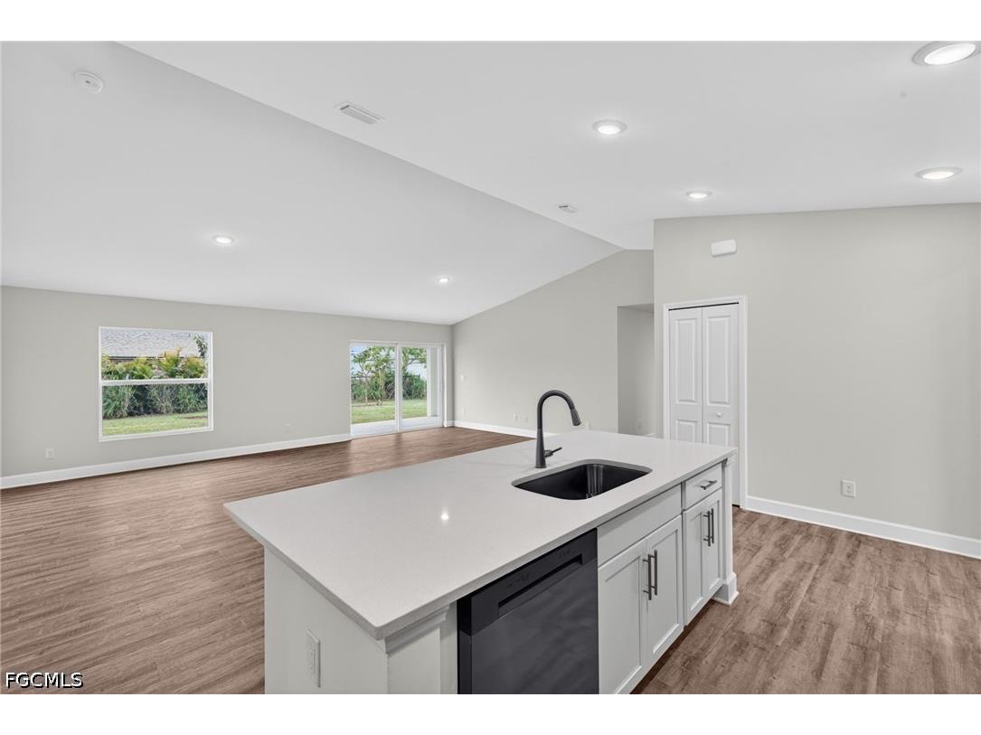 2714 NW 3rd Place Cape Coral FL 33993 2026025237 image8