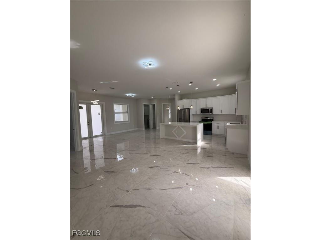 2715 10th Street W Lehigh Acres FL 33971 2025019319 image9