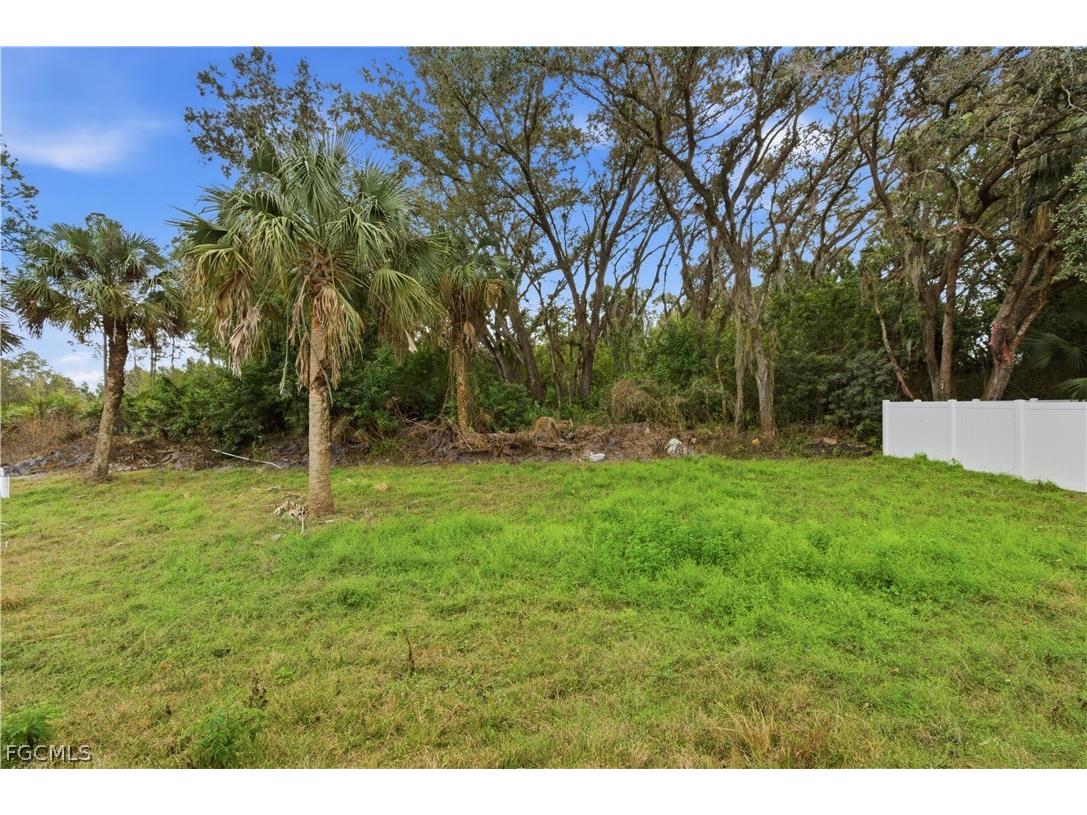 2715 28th Street W Lehigh Acres FL 33971 2026009320 image29