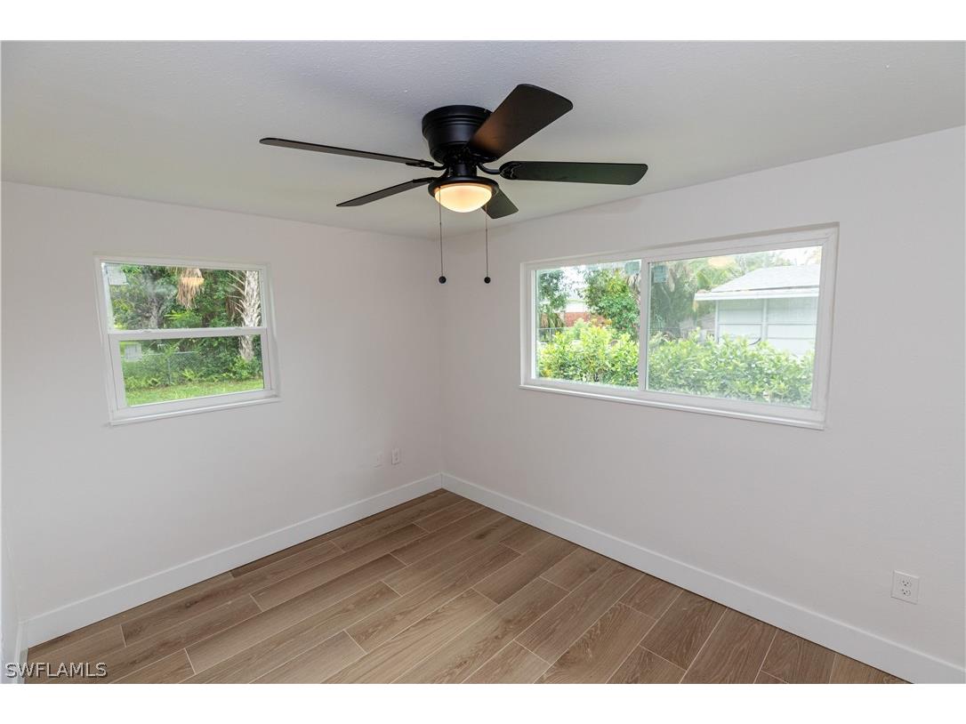 2715 Market Street Fort Myers FL 33916 224058722 image11