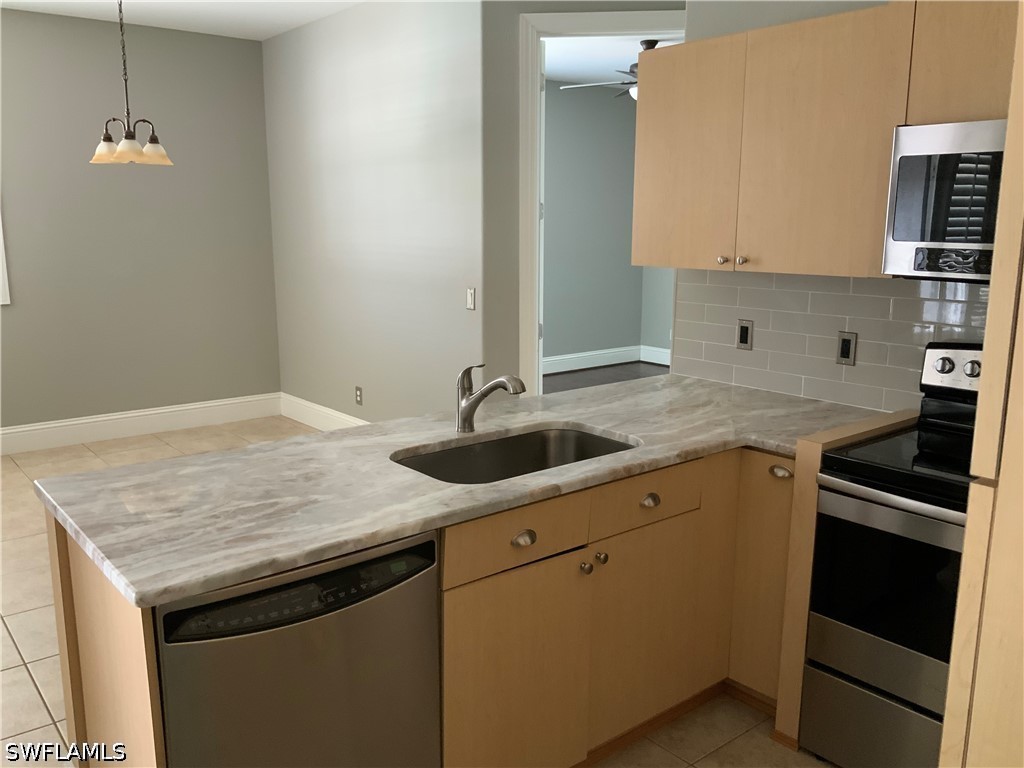 2715 SW 2nd Place Cape Coral FL 33914 226025018 image15