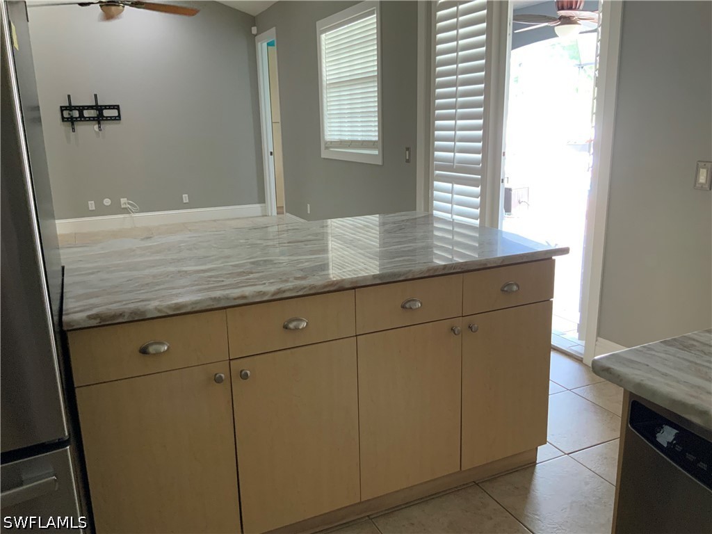 2715 SW 2nd Place Cape Coral FL 33914 226025018 image17