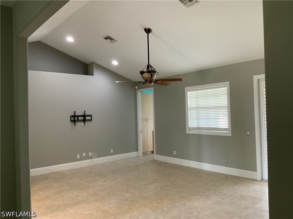 2715 SW 2nd Place Cape Coral FL 33914 226025018 image25