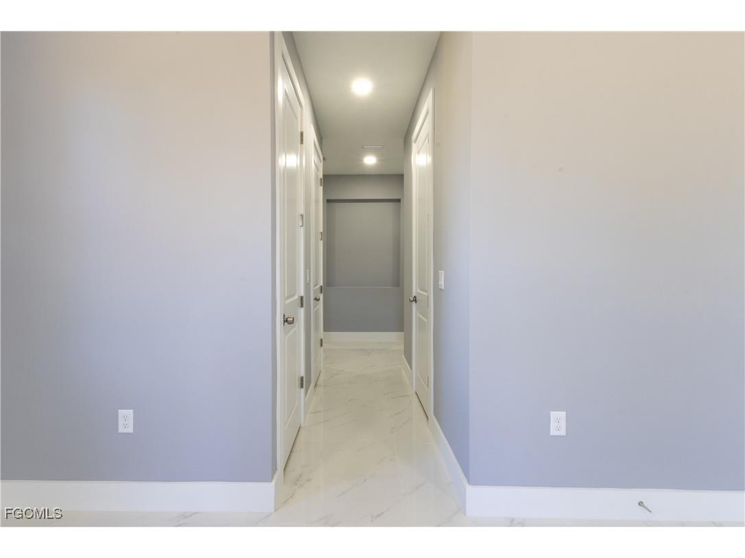 2716 2nd Street SW Lehigh Acres FL 33976 2025026135 image14