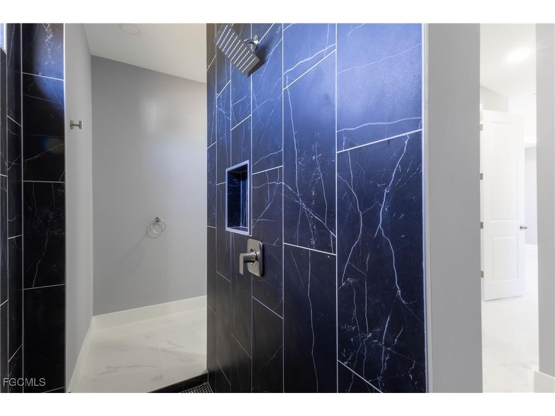 2716 2nd Street SW Lehigh Acres FL 33976 2025026135 image21