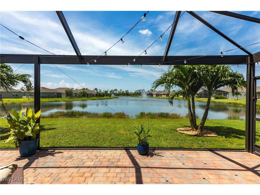 2716 Merida Lane Cape Coral FL 33909 225062809 image1