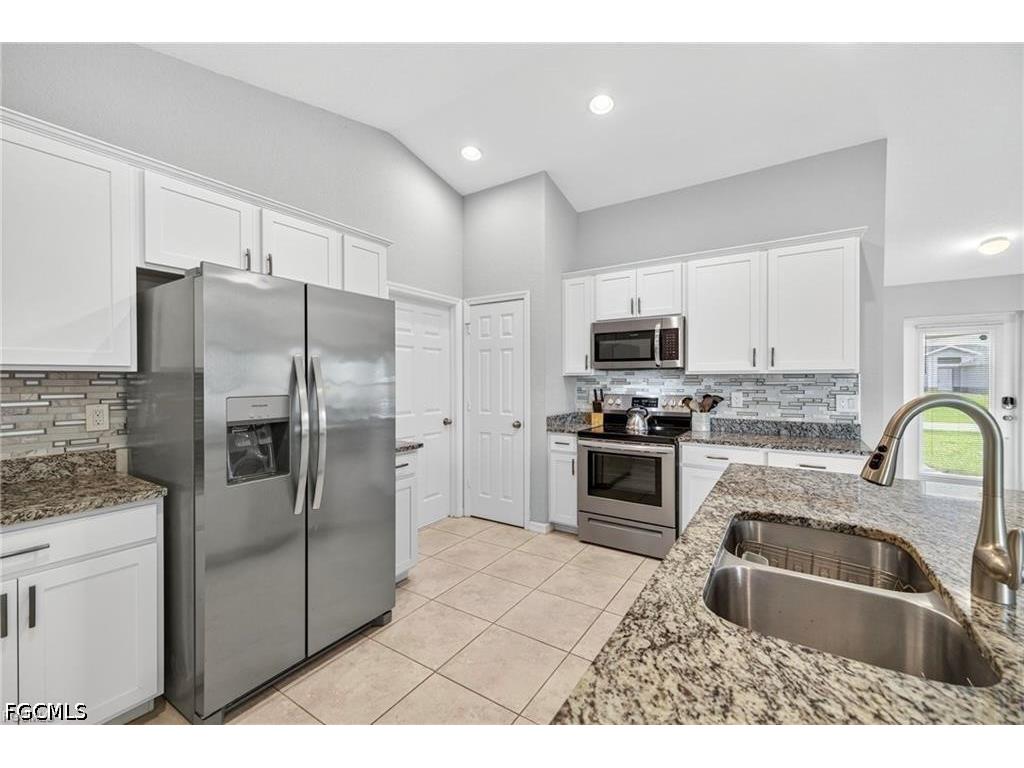 2716 NW 45th Place Cape Coral FL 33993 2026016736 image10