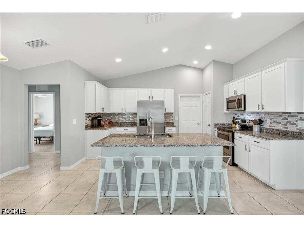2716 NW 45th Place Cape Coral FL 33993 2026016736 image13