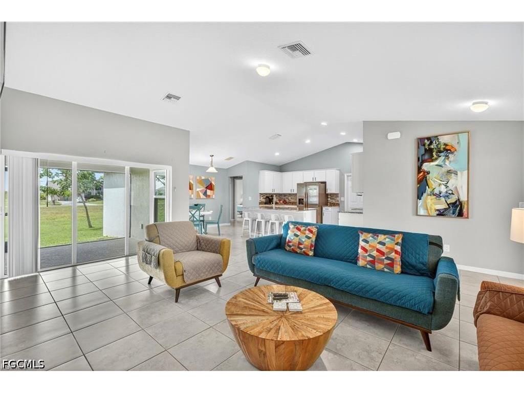 2716 NW 45th Place Cape Coral FL 33993 2026016736 image5