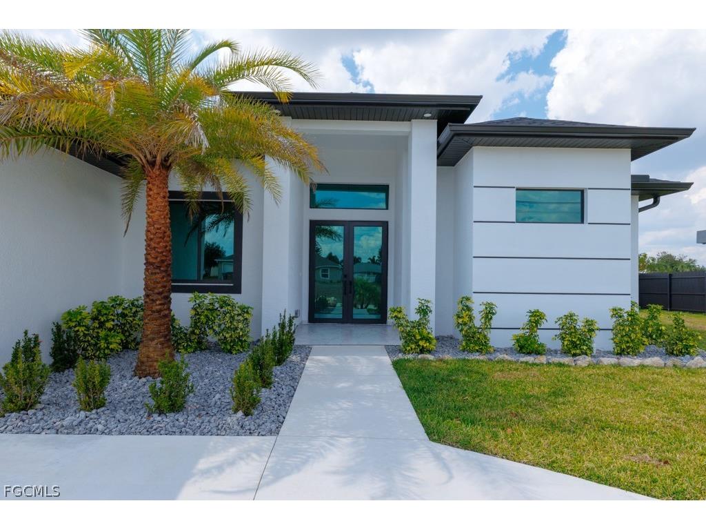 2716 NW 4th Place Cape Coral FL 33993 2026011112 image1