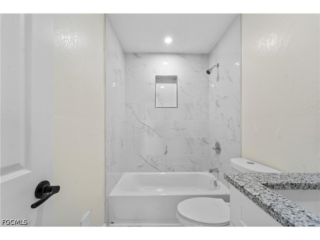 27160 Chula Vista Drive Punta Gorda FL 33955 2026019355 image11
