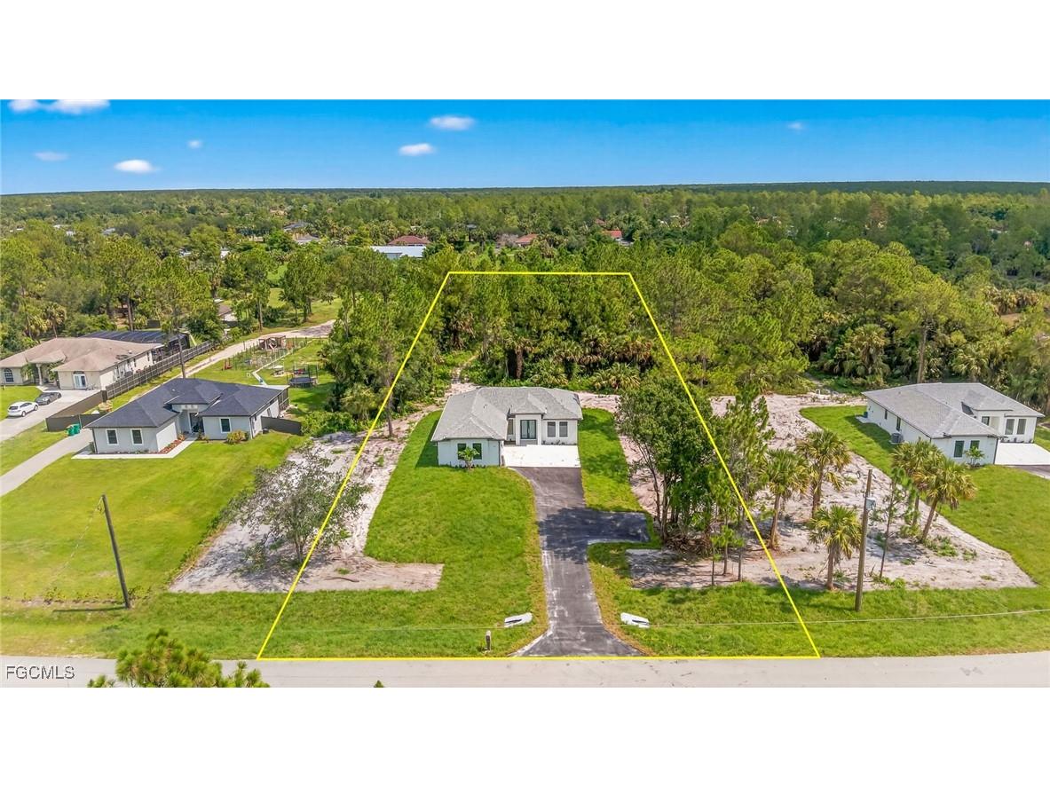 2717 10th Avenue SE Naples FL 34117 225063051 image1