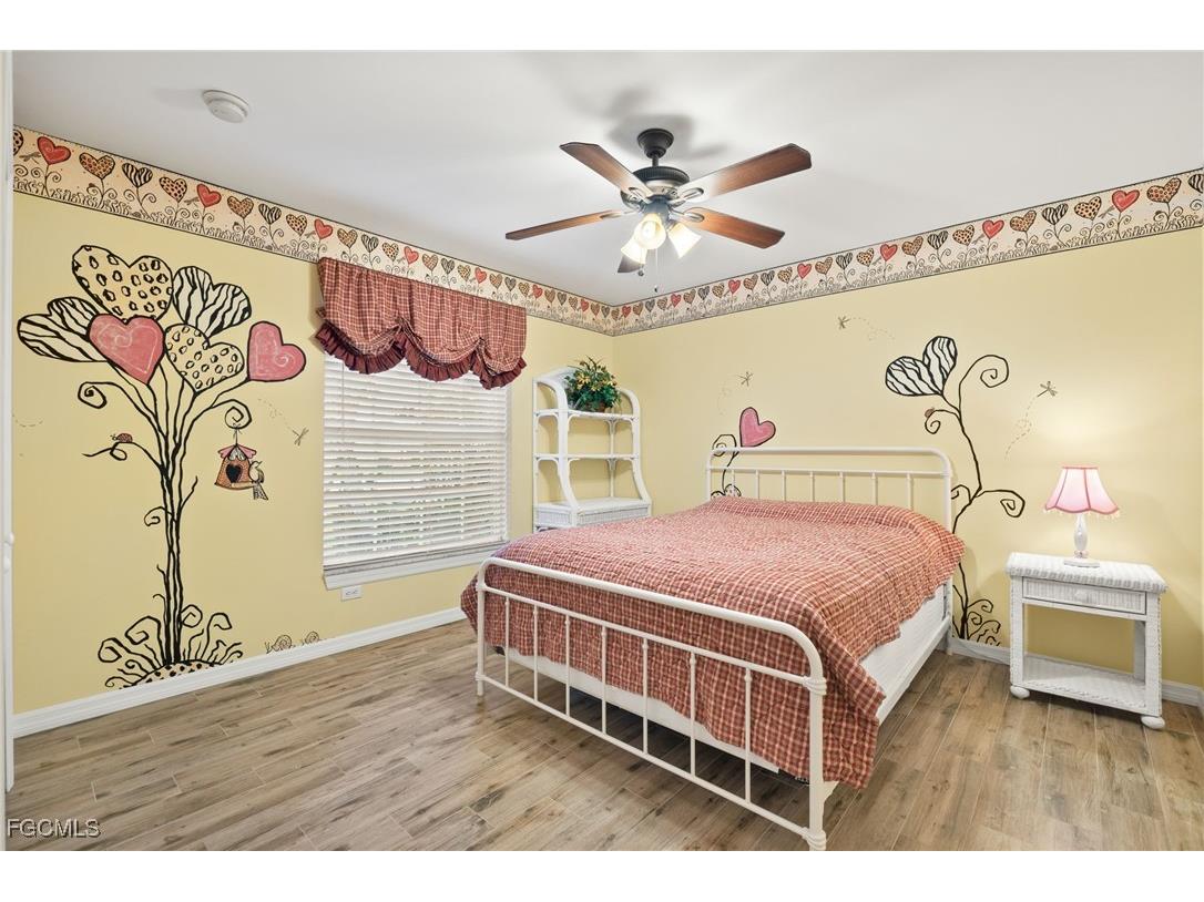 2717 Chiquita Boulevard S Cape Coral FL 33914 2025015409 image20