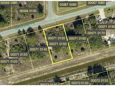2717 Darlene Place Lehigh Acres FL 33971 221042133 image1