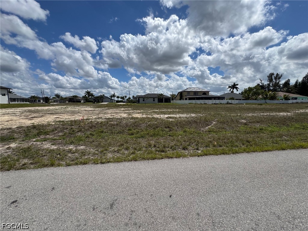 2717 NW 46th Avenue Cape Coral FL 33993 2026016598 image1