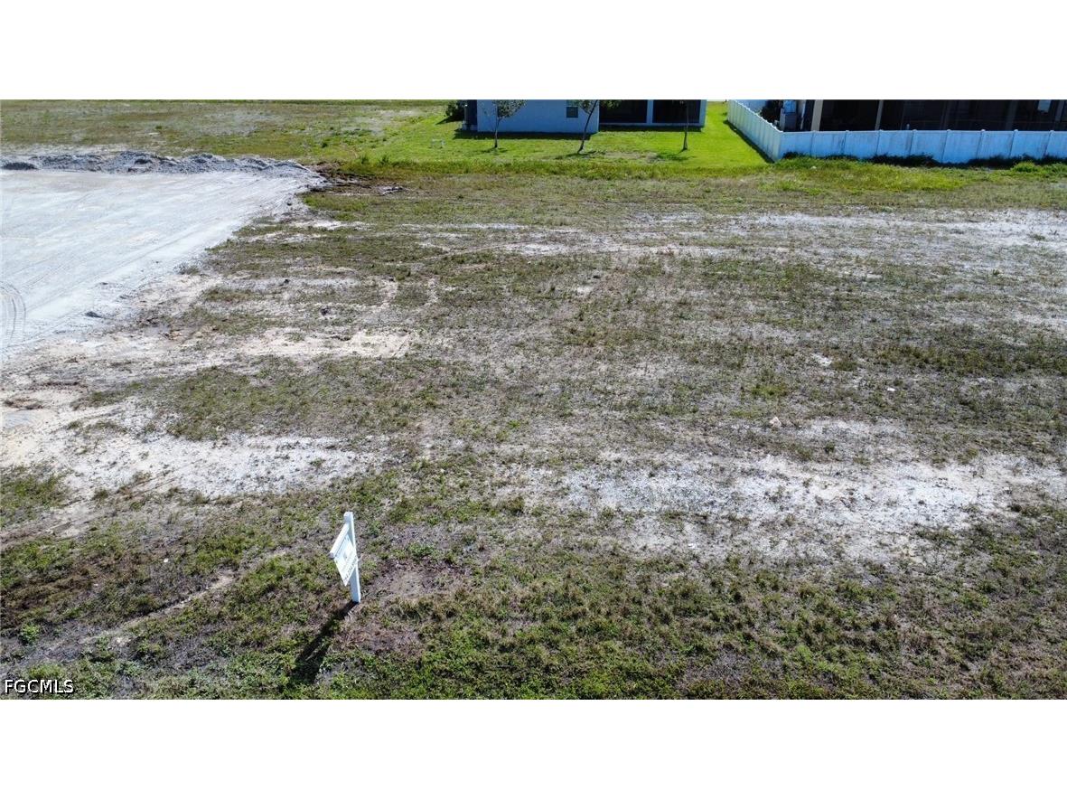 2717 NW 46th Avenue Cape Coral FL 33993 2026016598 image4