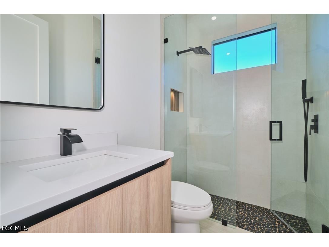 2717 SW 22nd Avenue Cape Coral FL 33914 2026017397 image25