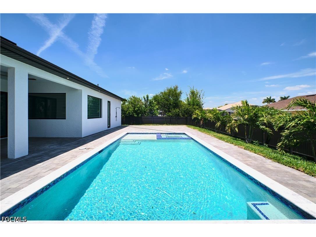 2717 SW 22nd Avenue Cape Coral FL 33914 2026017397 image41
