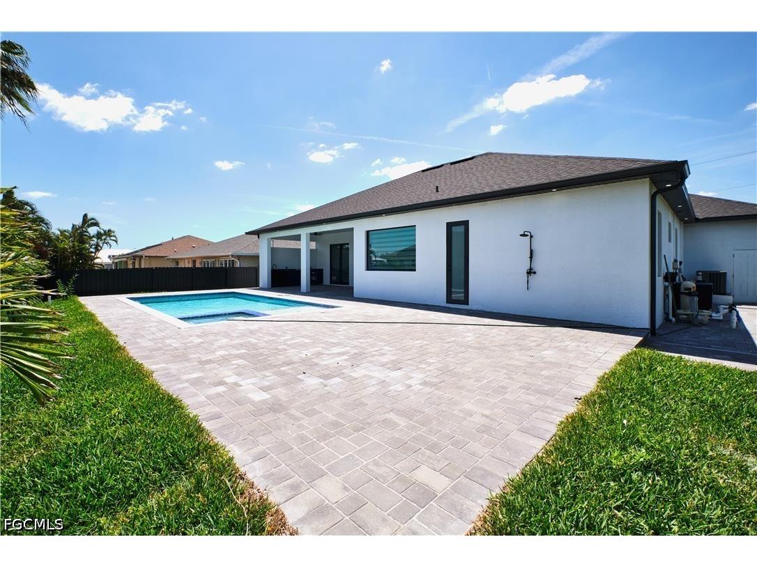 2717 SW 22nd Avenue Cape Coral FL 33914 2026017397 image45