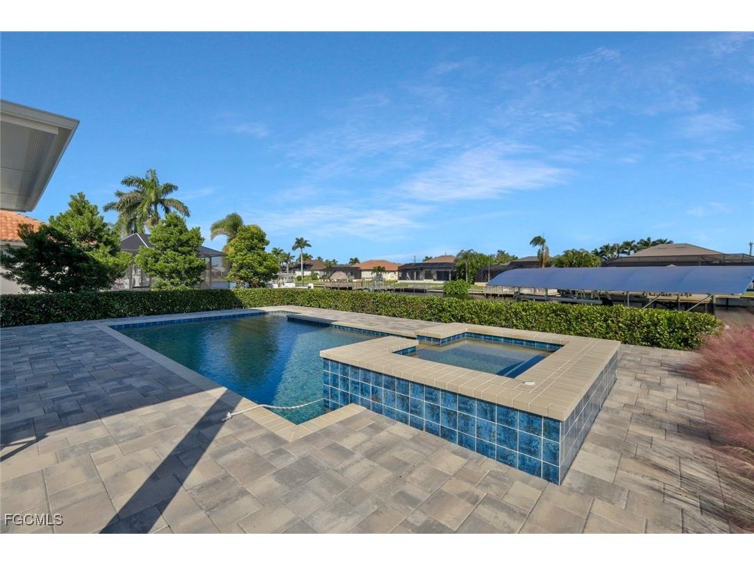 2717 SW 38th Street Cape Coral FL 33914 2025015178 image21