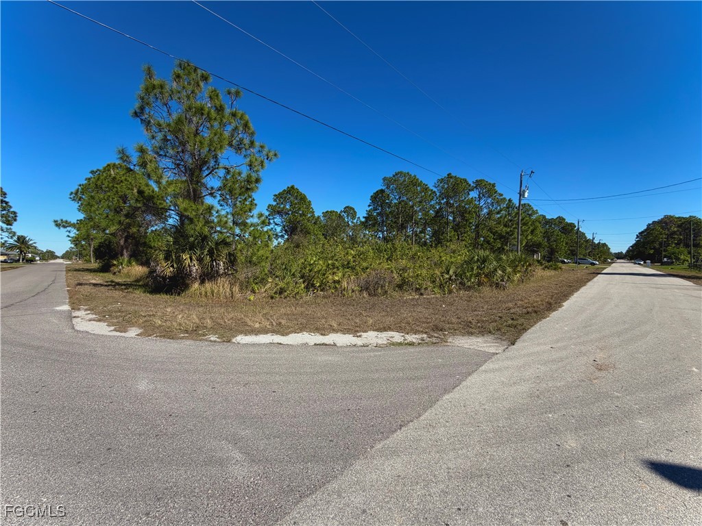 2718 17th Street W Lehigh Acres FL 33971 2026004695 image1