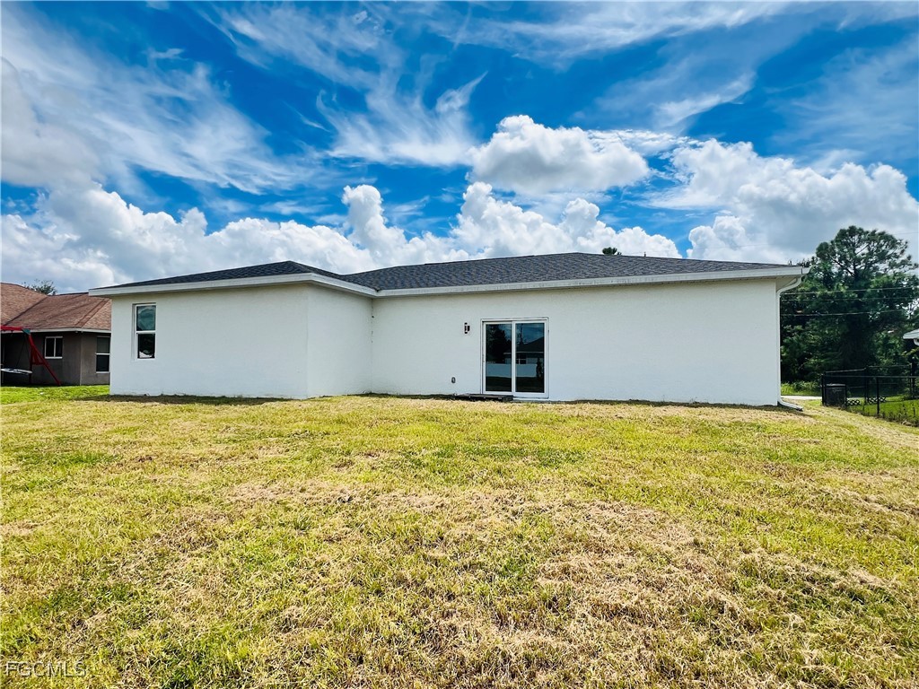 2718 Helen Place Lehigh Acres FL 33971 2025011415 image27