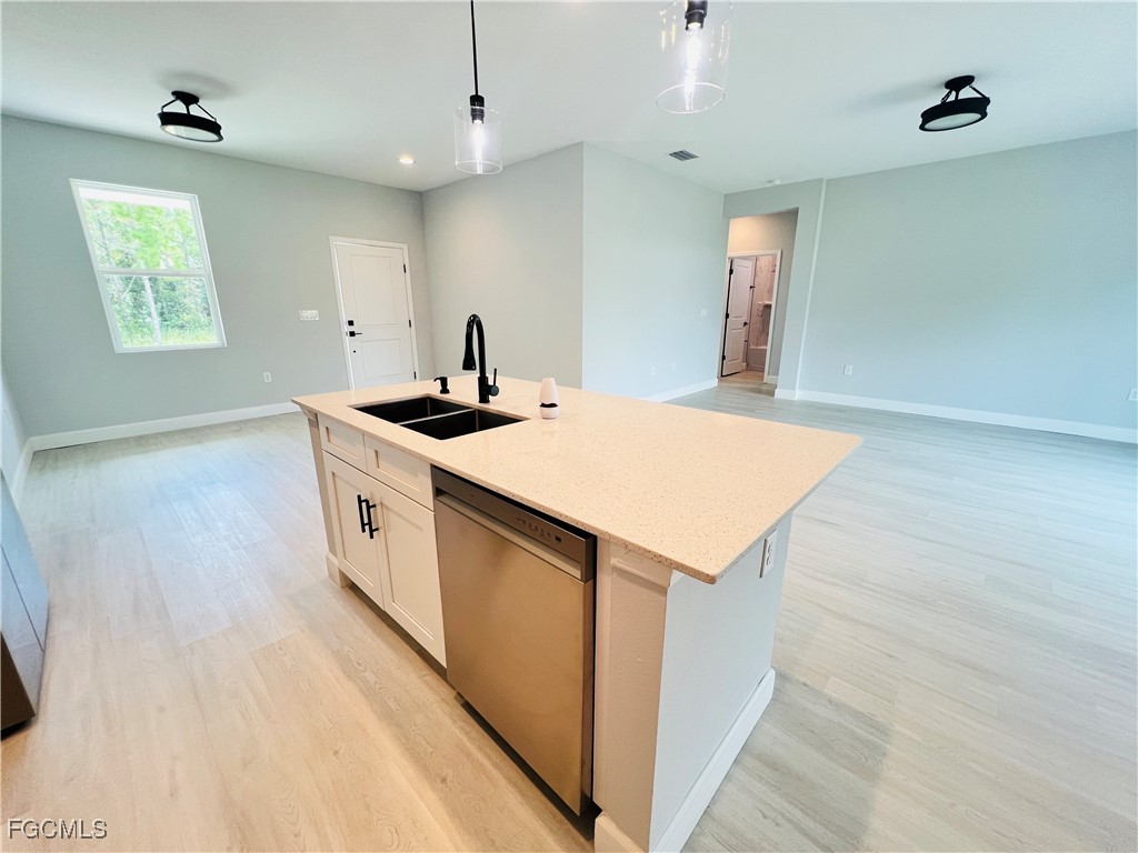 2718 Helen Place Lehigh Acres FL 33971 2025011415 image5