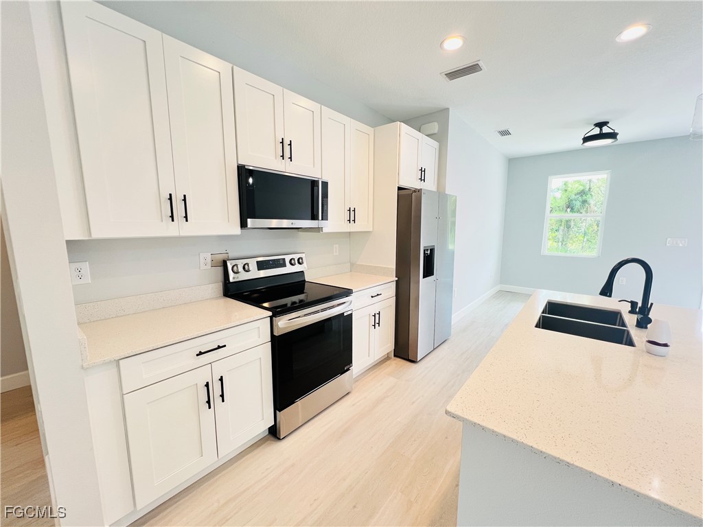 2718 Helen Place Lehigh Acres FL 33971 2025011415 image6