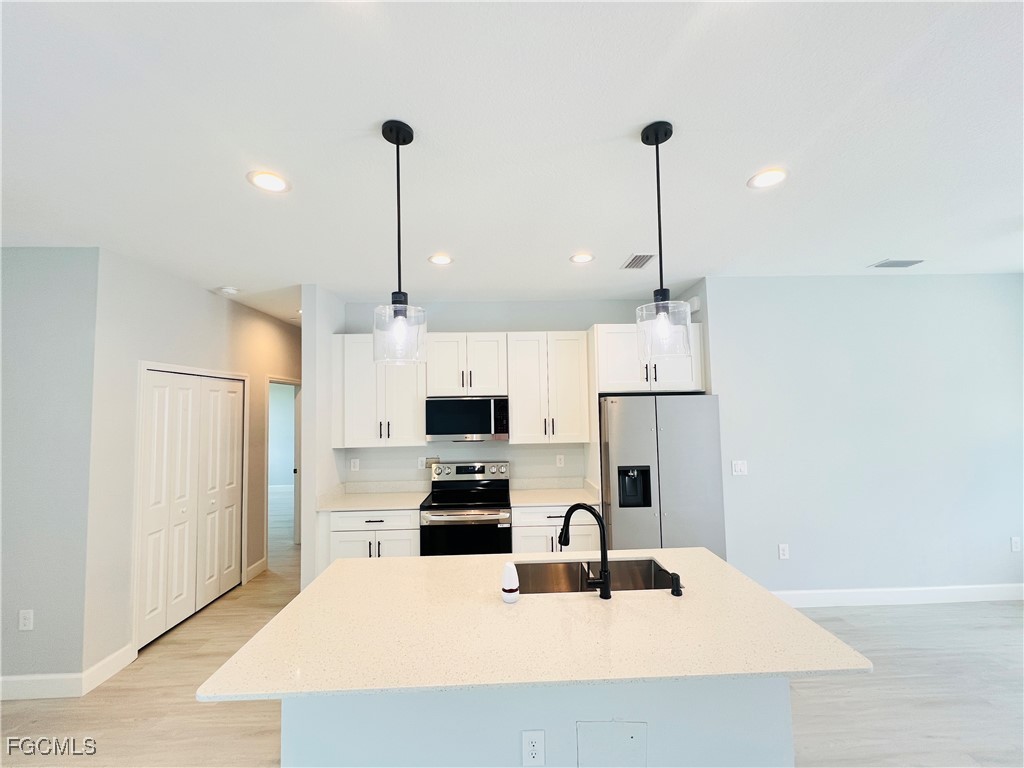 2718 Helen Place Lehigh Acres FL 33971 2025011415 image7