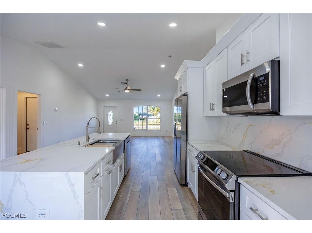 2718 NW 5th Street Cape Coral FL 33993 2026008294 image12