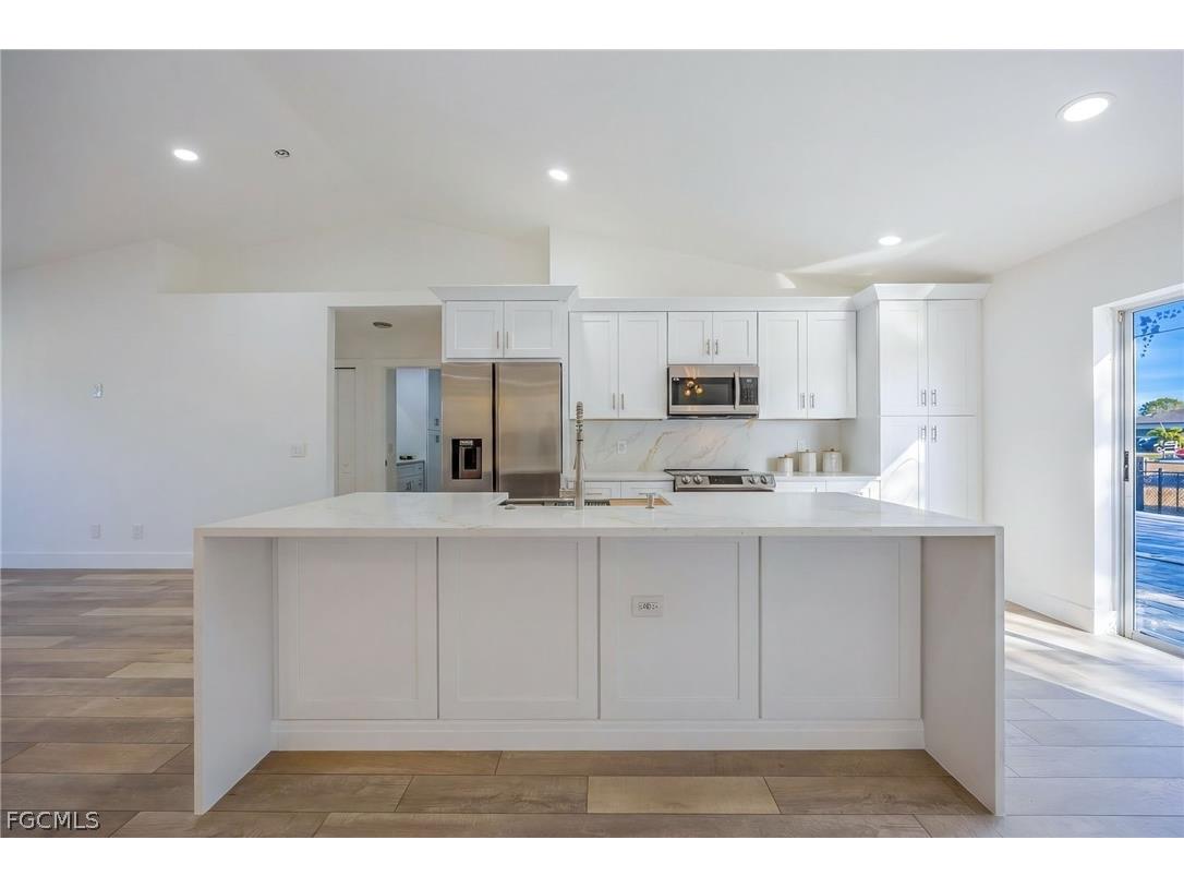 2718 NW 5th Street Cape Coral FL 33993 2026008294 image14