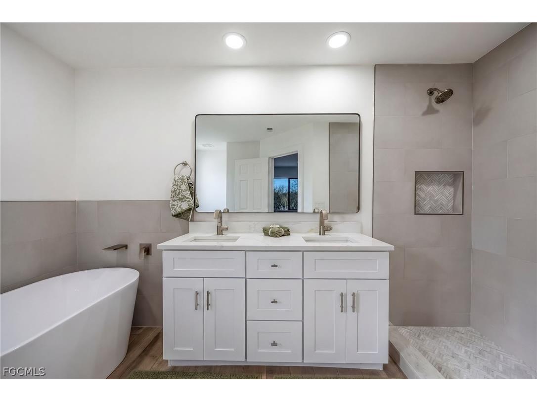 2718 NW 5th Street Cape Coral FL 33993 2026008294 image21