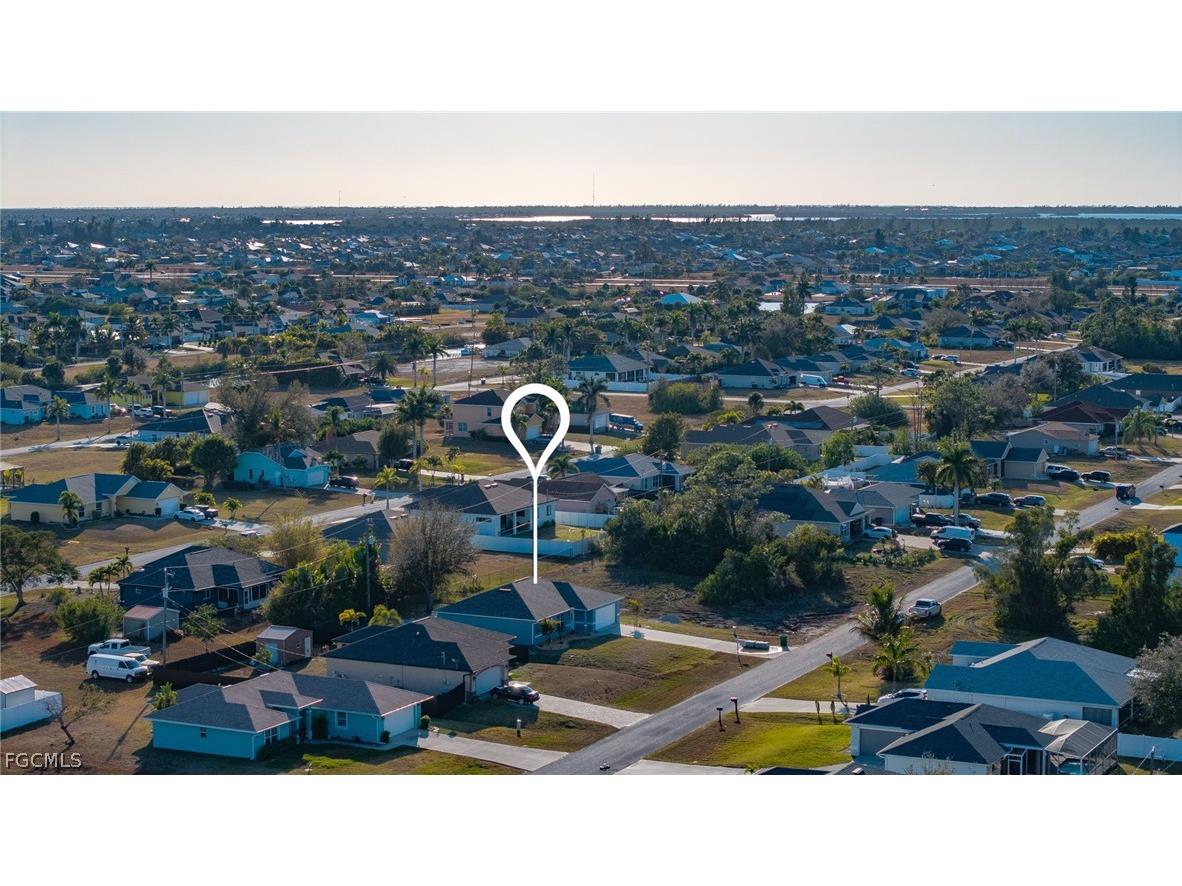 2718 NW 5th Street Cape Coral FL 33993 2026008294 image37