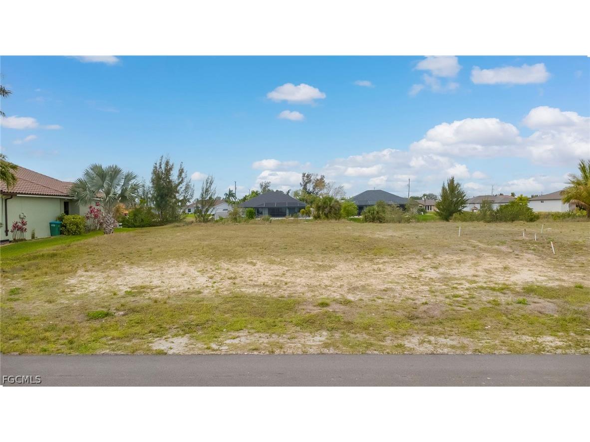 2718 SW 10th Avenue Cape Coral FL 33914 2026012832 image5