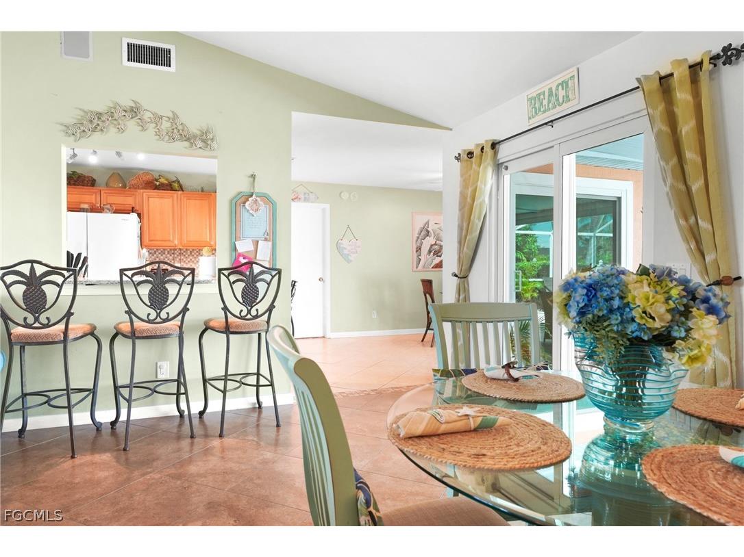 2718 SW 9th Place Cape Coral FL 33914 2026012612 image7