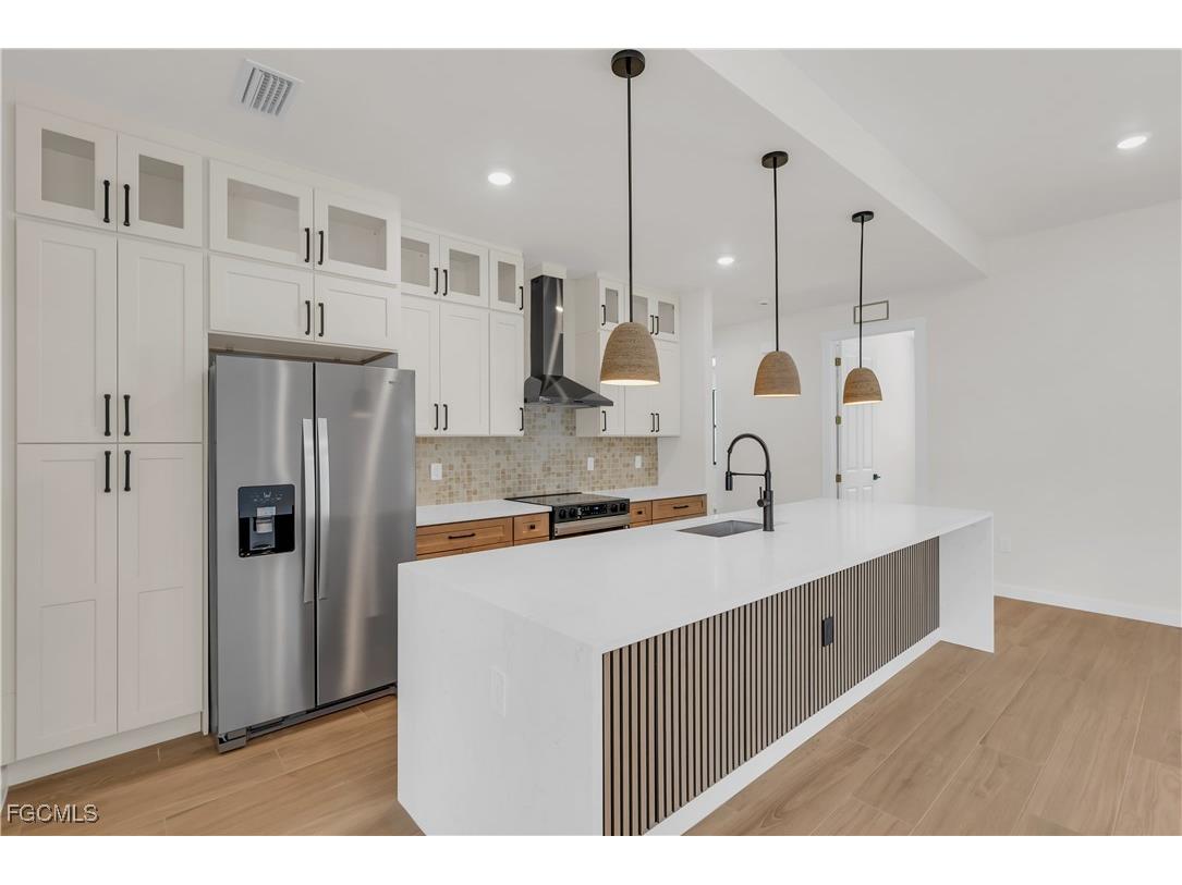 2719 2nd Street NW Naples FL 34120 2025013361 image10