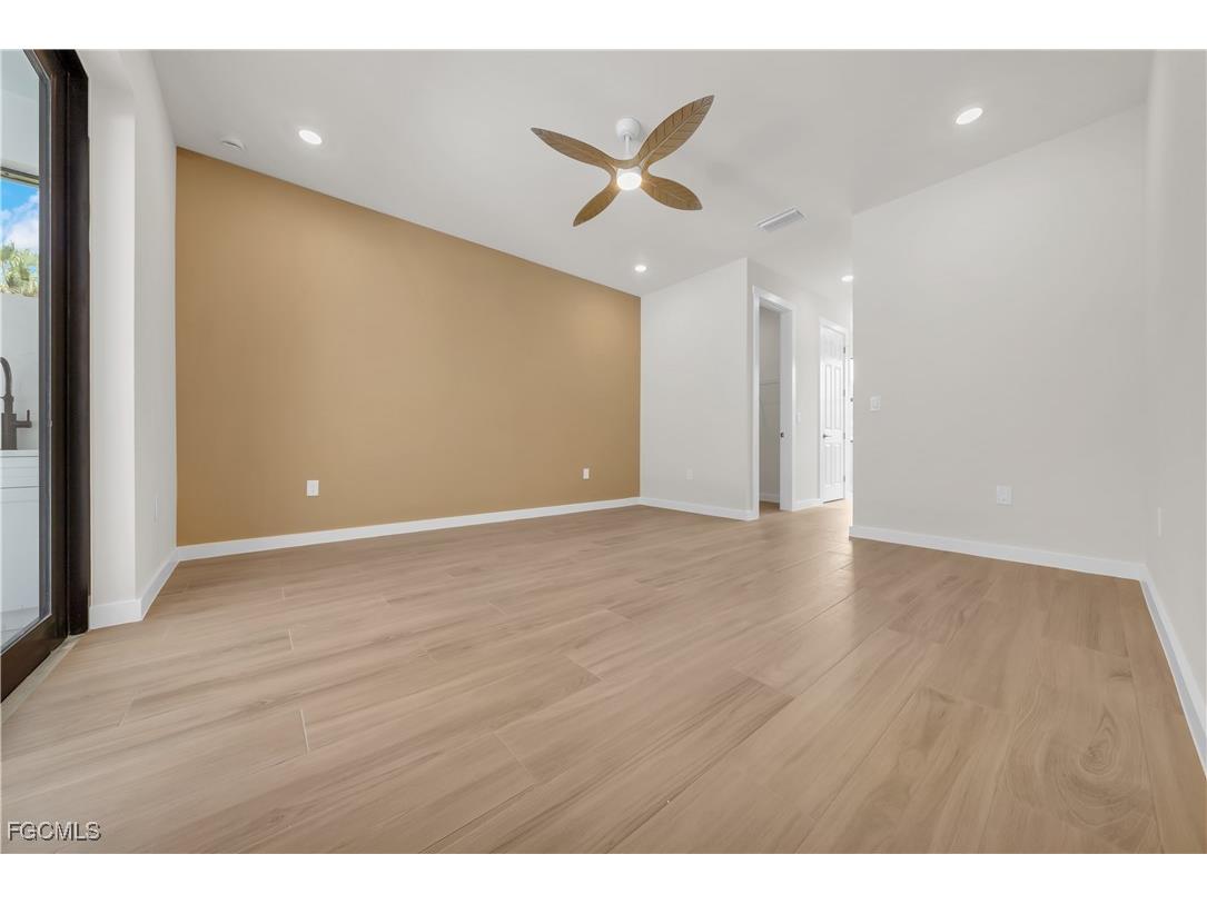 2719 2nd Street NW Naples FL 34120 2025013361 image11