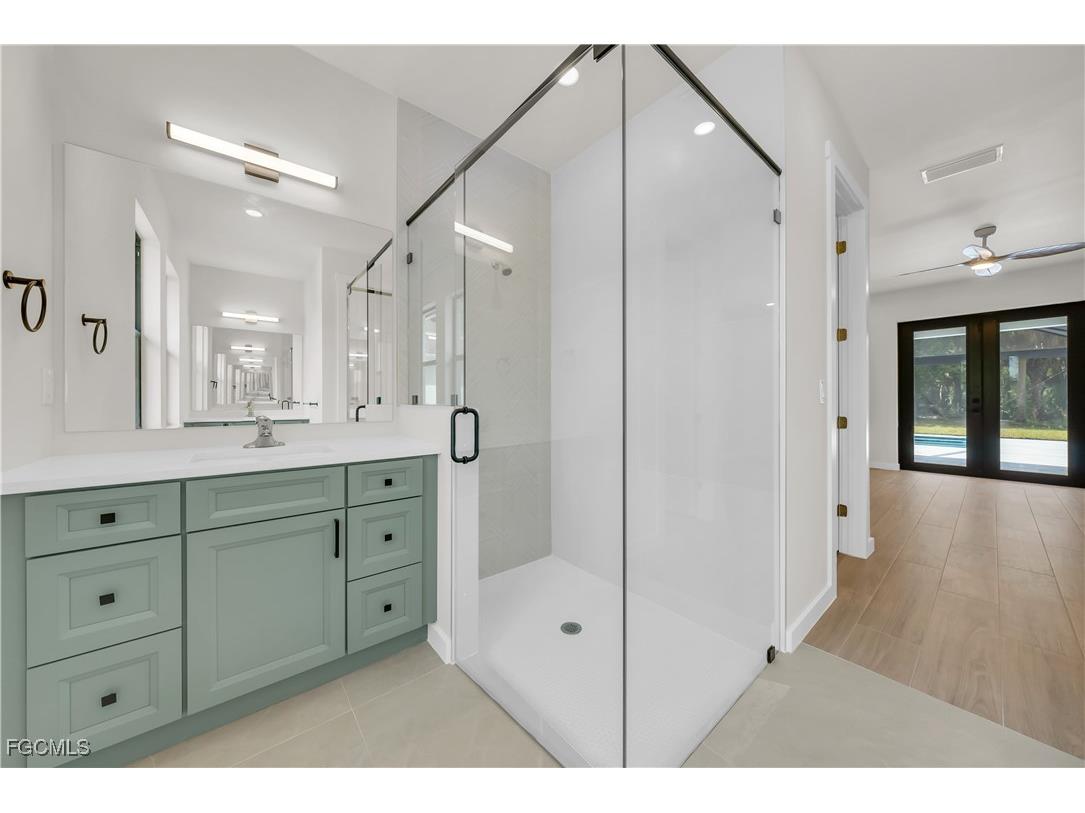 2719 2nd Street NW Naples FL 34120 2025013361 image14