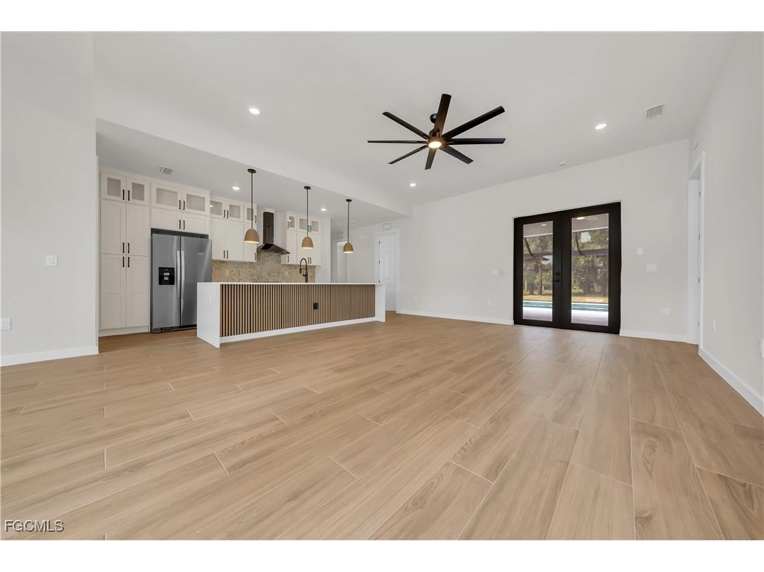 2719 2nd Street NW Naples FL 34120 2025013361 image4