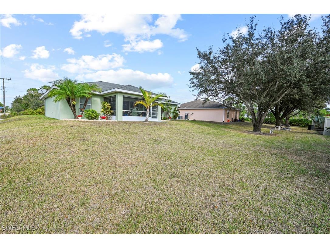 2719 39th Street W Lehigh Acres FL 33971 226002992 image28