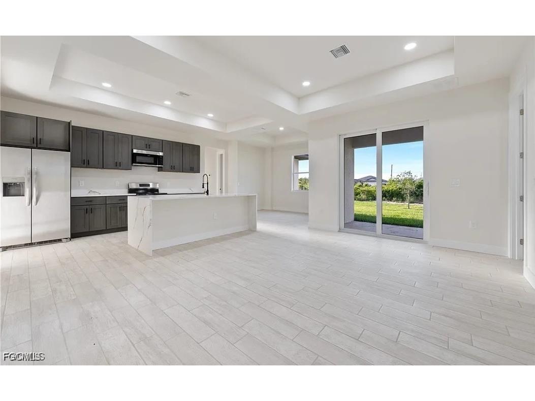 2719 42nd Street W Lehigh Acres FL 33971 2026005552 image7