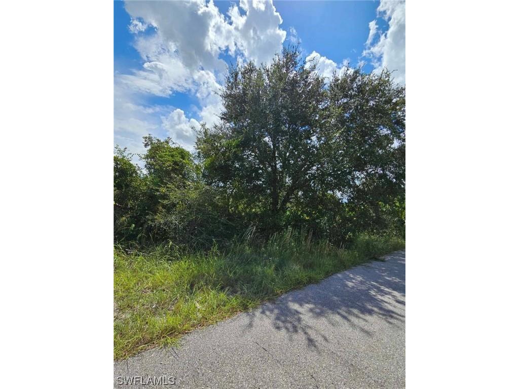 2719 67th Street W Lehigh Acres FL 33971 223063527 image1