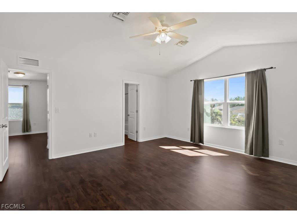2719 NE 6th Place Cape Coral FL 33909 2026013633 image17