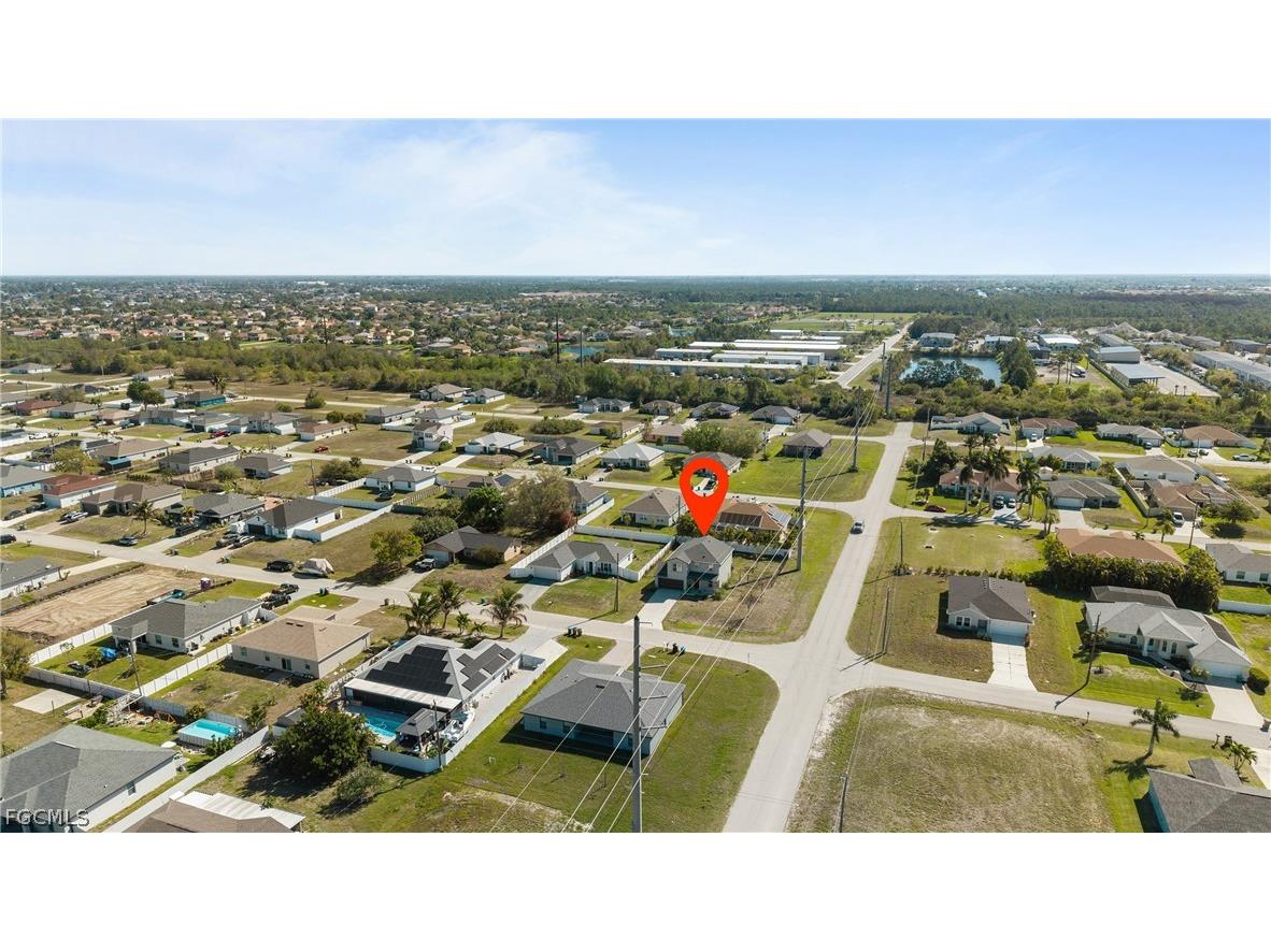 2719 NE 6th Place Cape Coral FL 33909 2026013633 image2