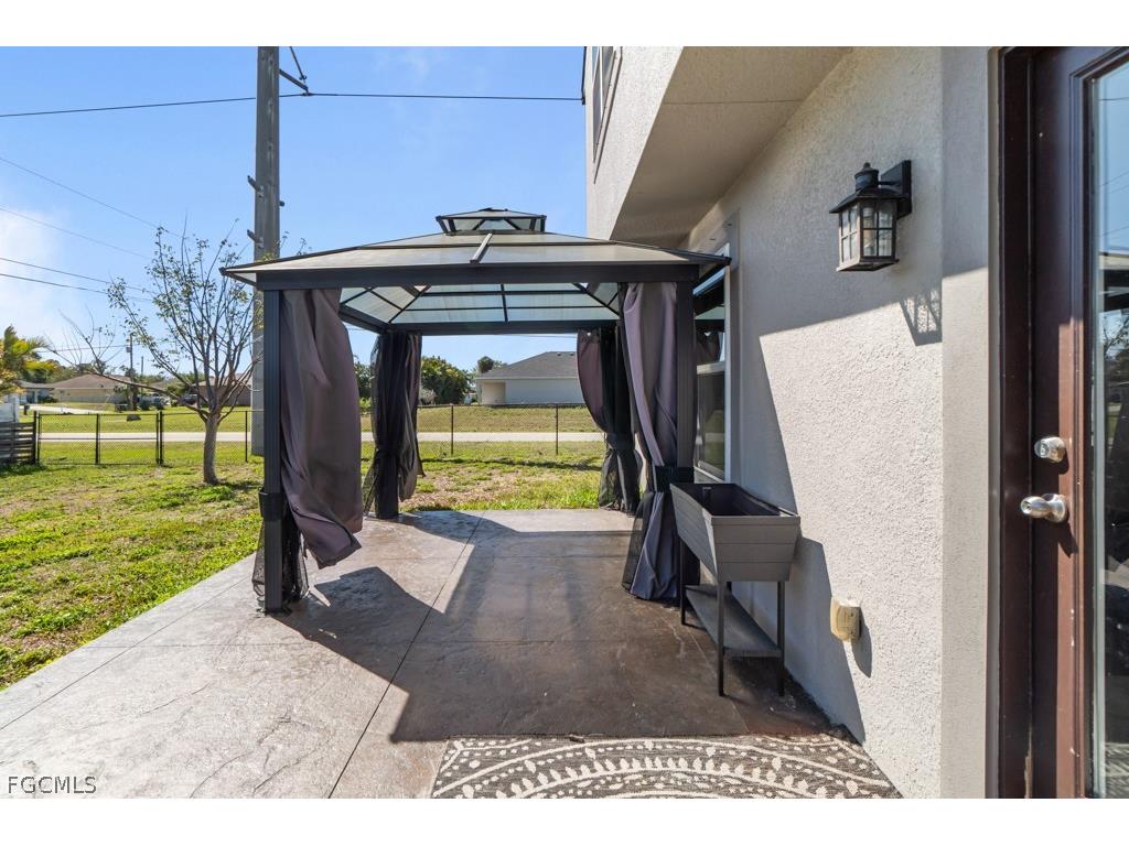 2719 NE 6th Place Cape Coral FL 33909 2026013633 image24