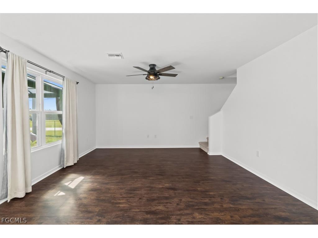 2719 NE 6th Place Cape Coral FL 33909 2026013633 image5