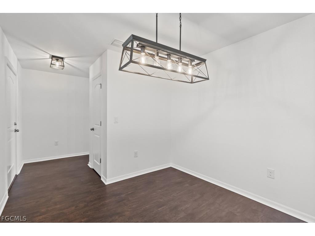 2719 NE 6th Place Cape Coral FL 33909 2026013633 image8