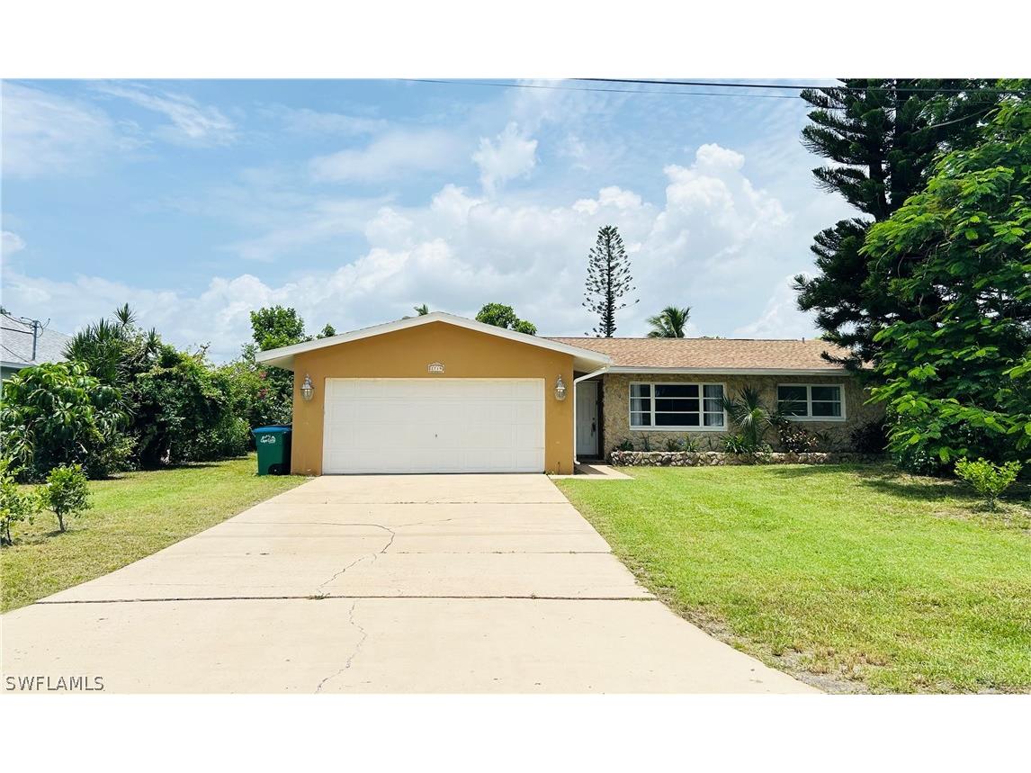 2719 SE 24th Court Cape Coral FL 33904 224030638 image1