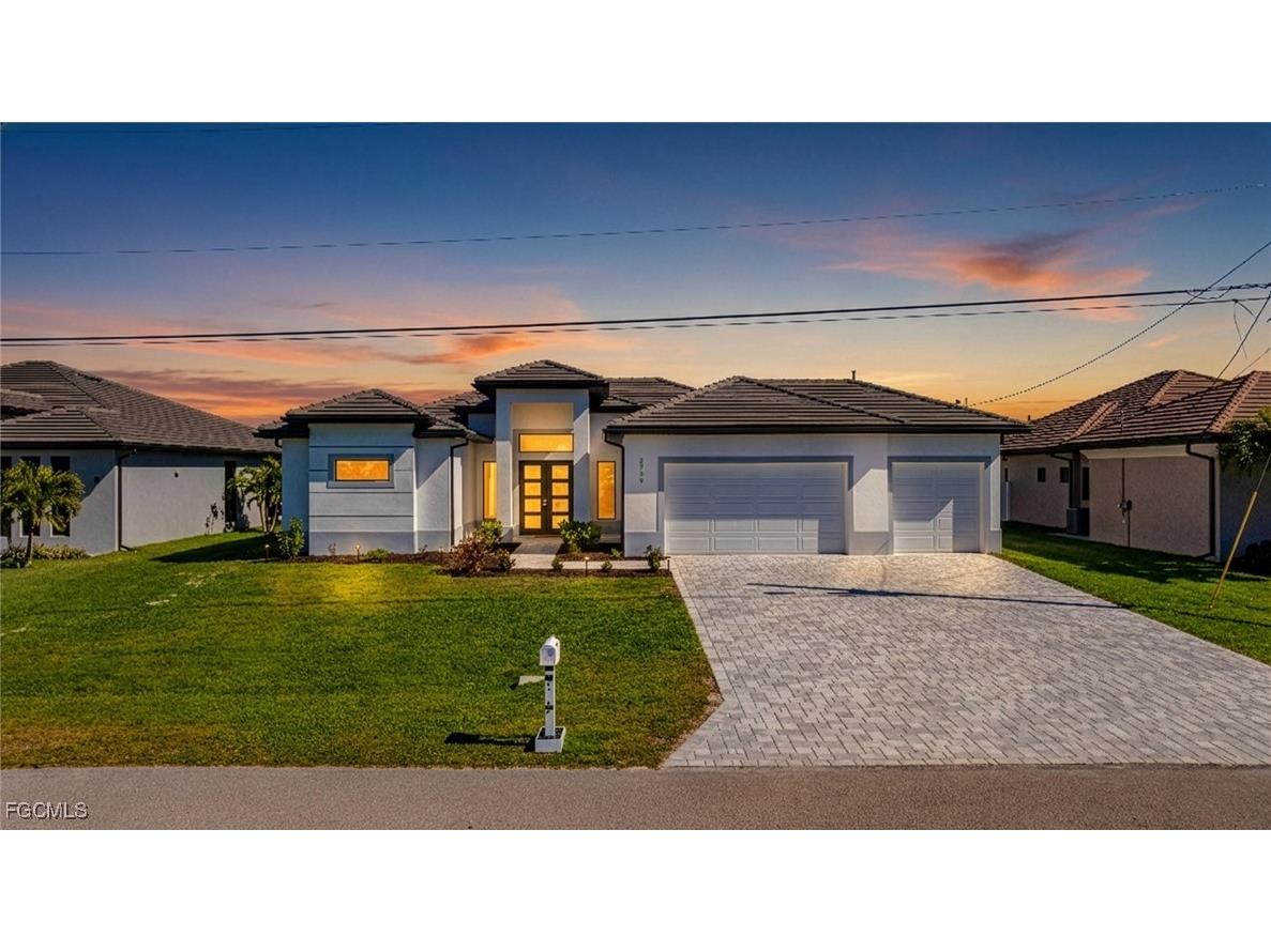 2719 SW 21st Avenue Cape Coral FL 33914 2026005493 image2