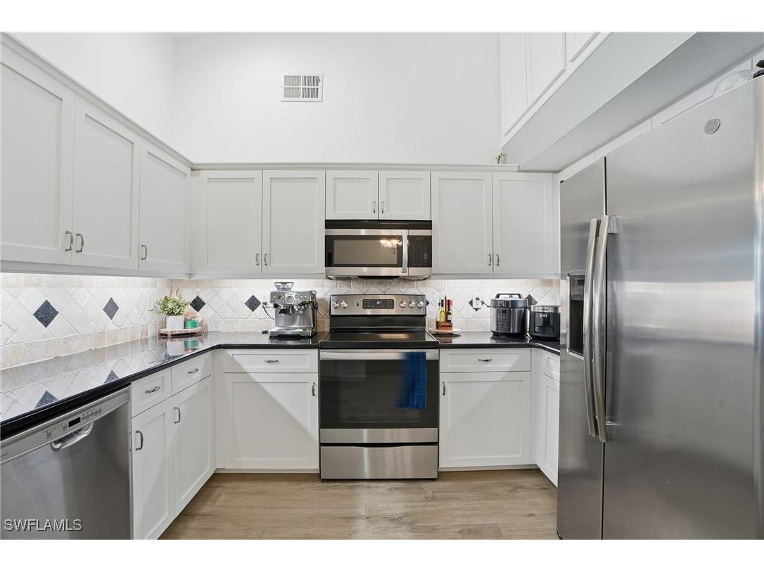 272 Johnnycake Drive Naples FL 34110 226002596 image8